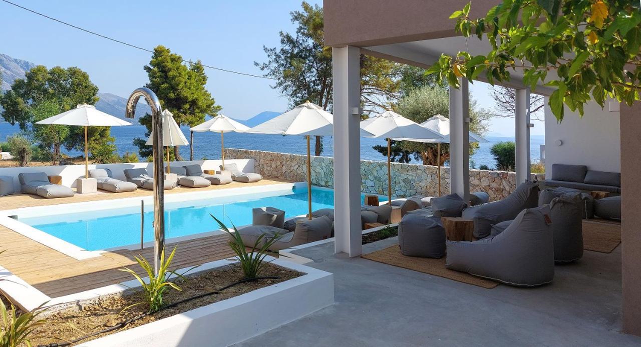 Arion Seaside Suites Paleros Extérieur photo